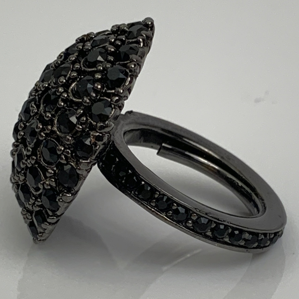 Oscar de la Renta Signed Black Dome Ring Sz 6-7.5 - Picture 6 of 8